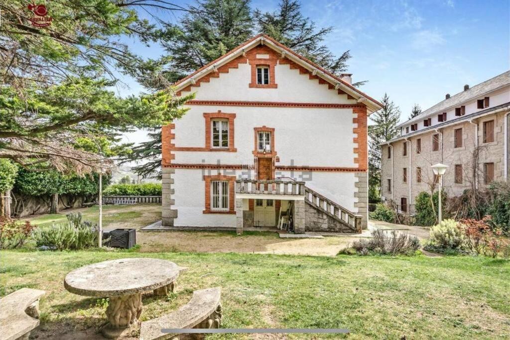 Acogedor Chalet En La Sierra Cercedilla Exterior foto